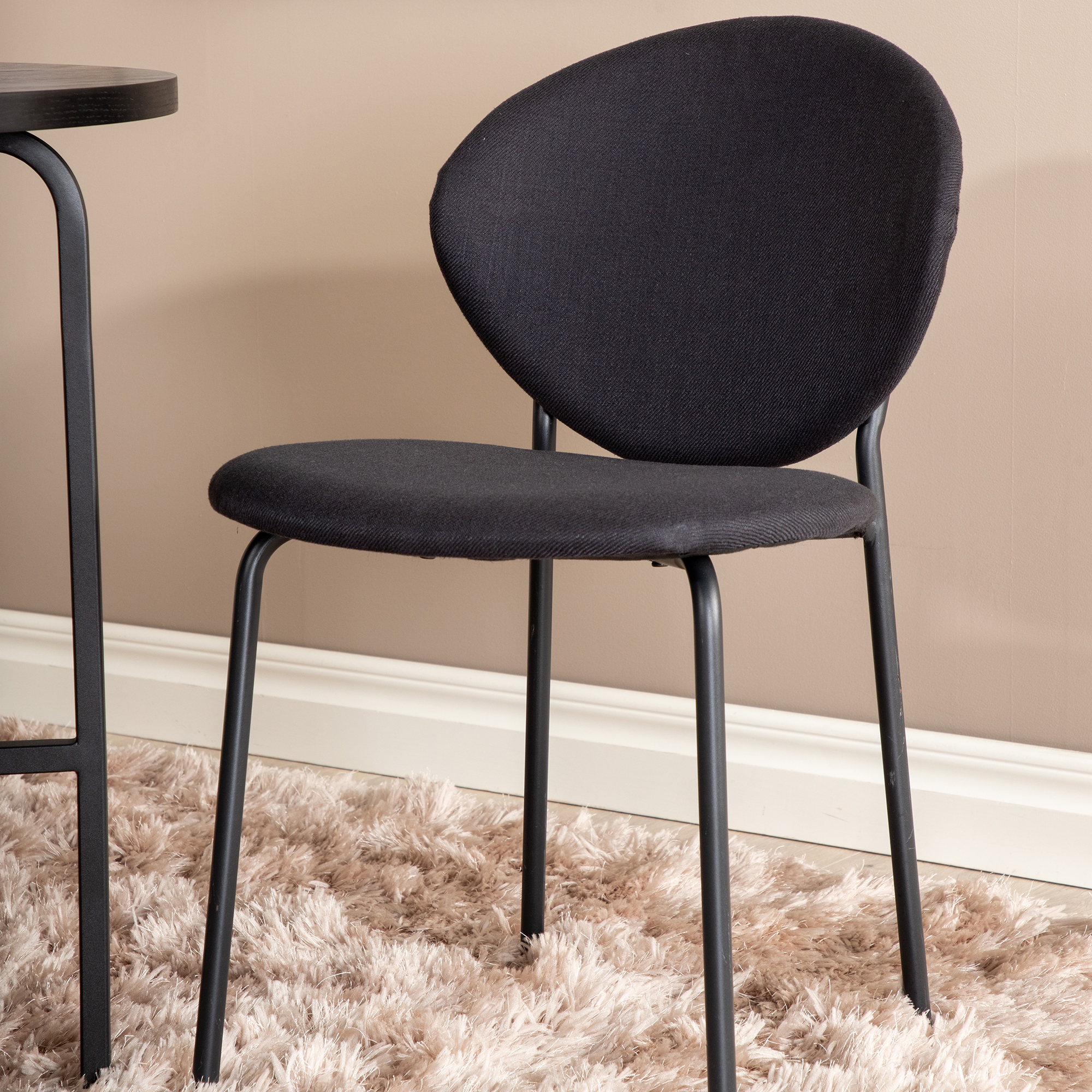 Matgrupp Venture Home San Francisco med 4 Valor Stolar