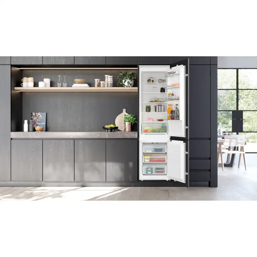 Integrerad Kyl/Frys Siemens iQ100 KI96NNSE0 med Automatisk Avfrostning