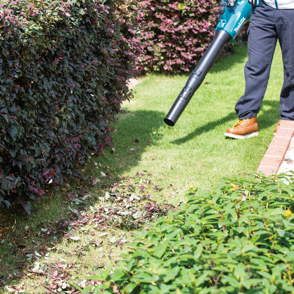 Lövblås Makita LXT DUB184RT LXT 18V med Batteri & Laddare