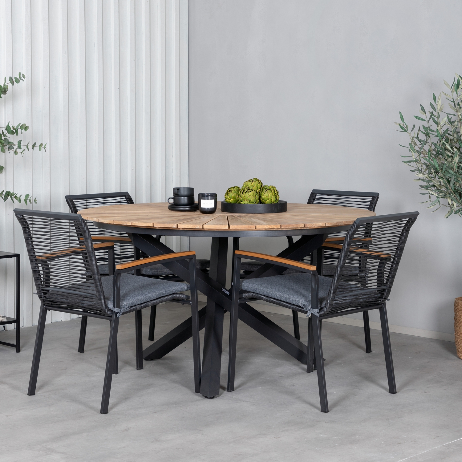 Matgrupp Venture Home Meya med 4 Douglas Matstolar