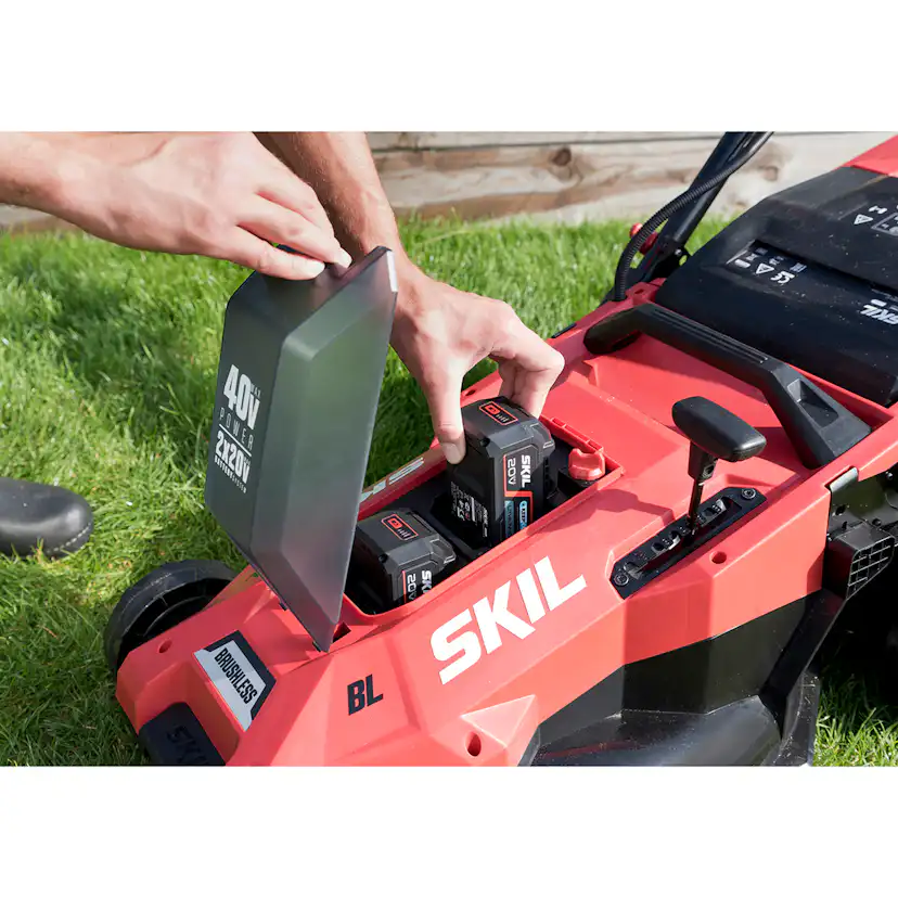 Gräsklippare SKIL 0140 CAA Kolborstfri Batteridriven