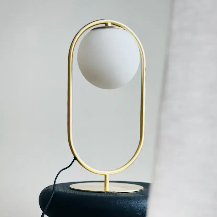 Bordslampa Dyberg Larsen French collection Reims
