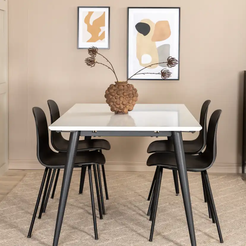 Matgrupp Venture Home Jolie med 4 Ardi Stolar