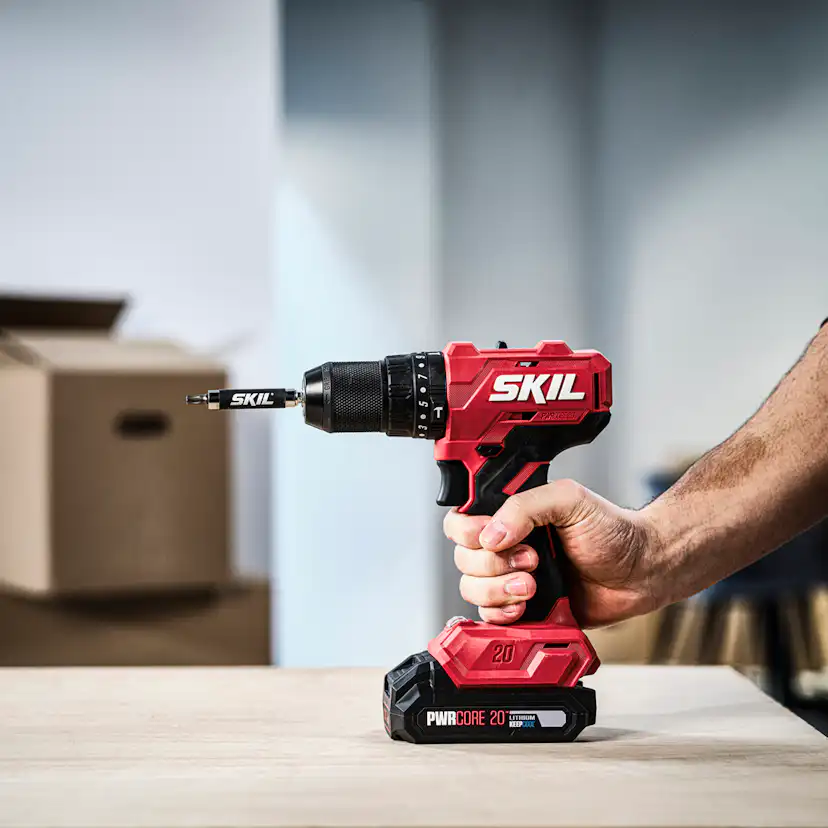 Slagborr/Skruvdragare SKIL 3021 AA Batteridriven Kolborstfri