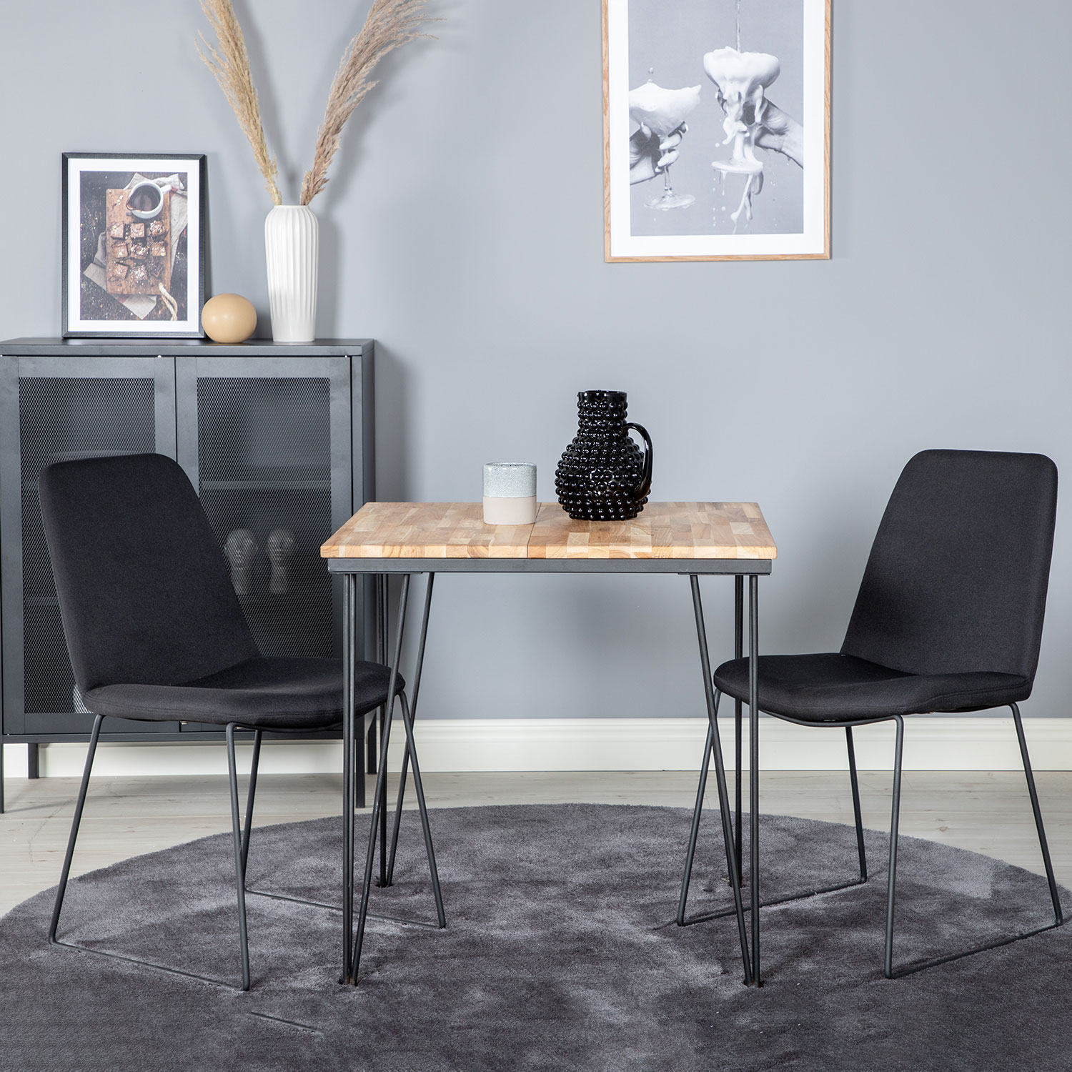 Matgrupp Venture Home Bali med 2 Muce stolar