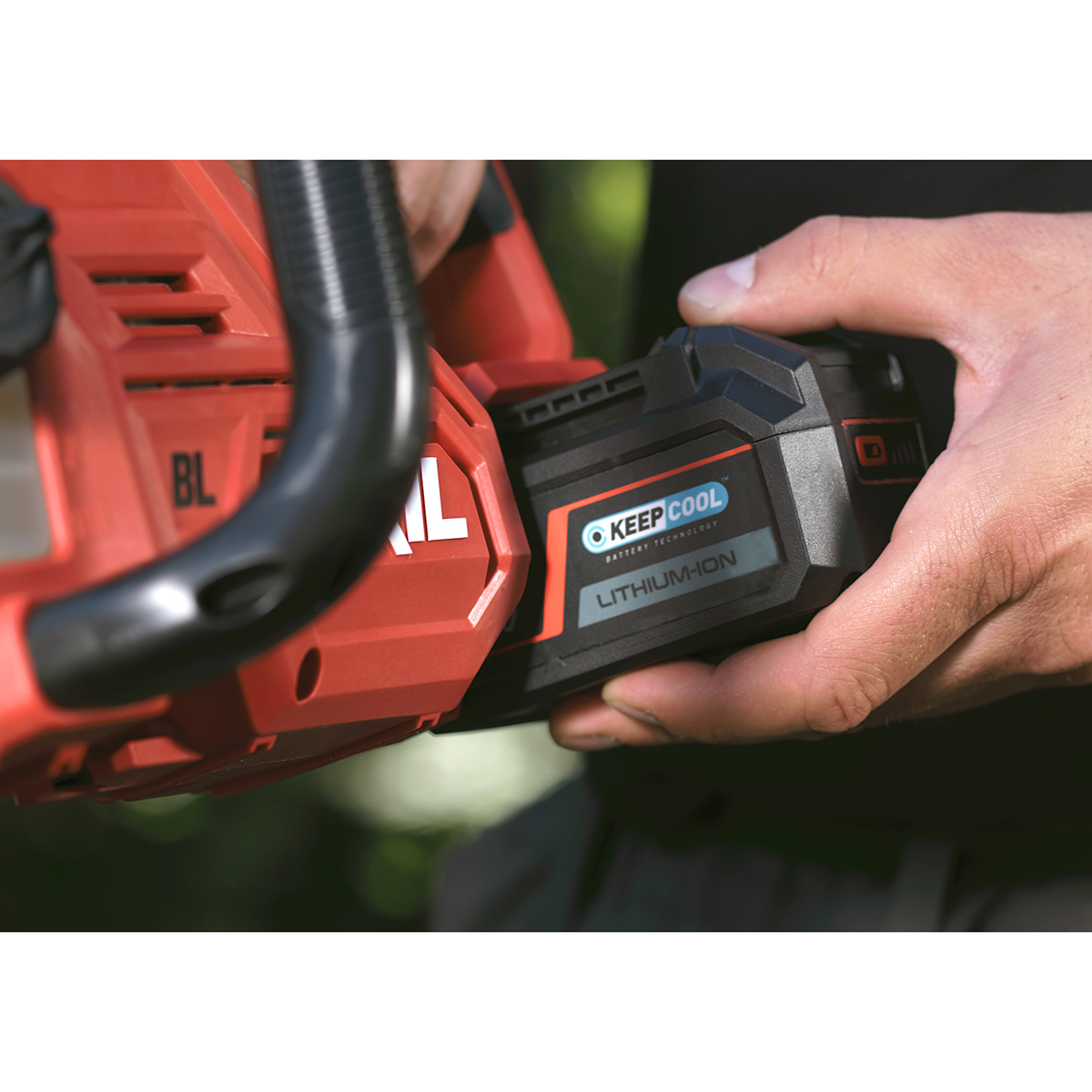 Motorsåg SKIL 0534 AA Kolborstfri Batteridriven