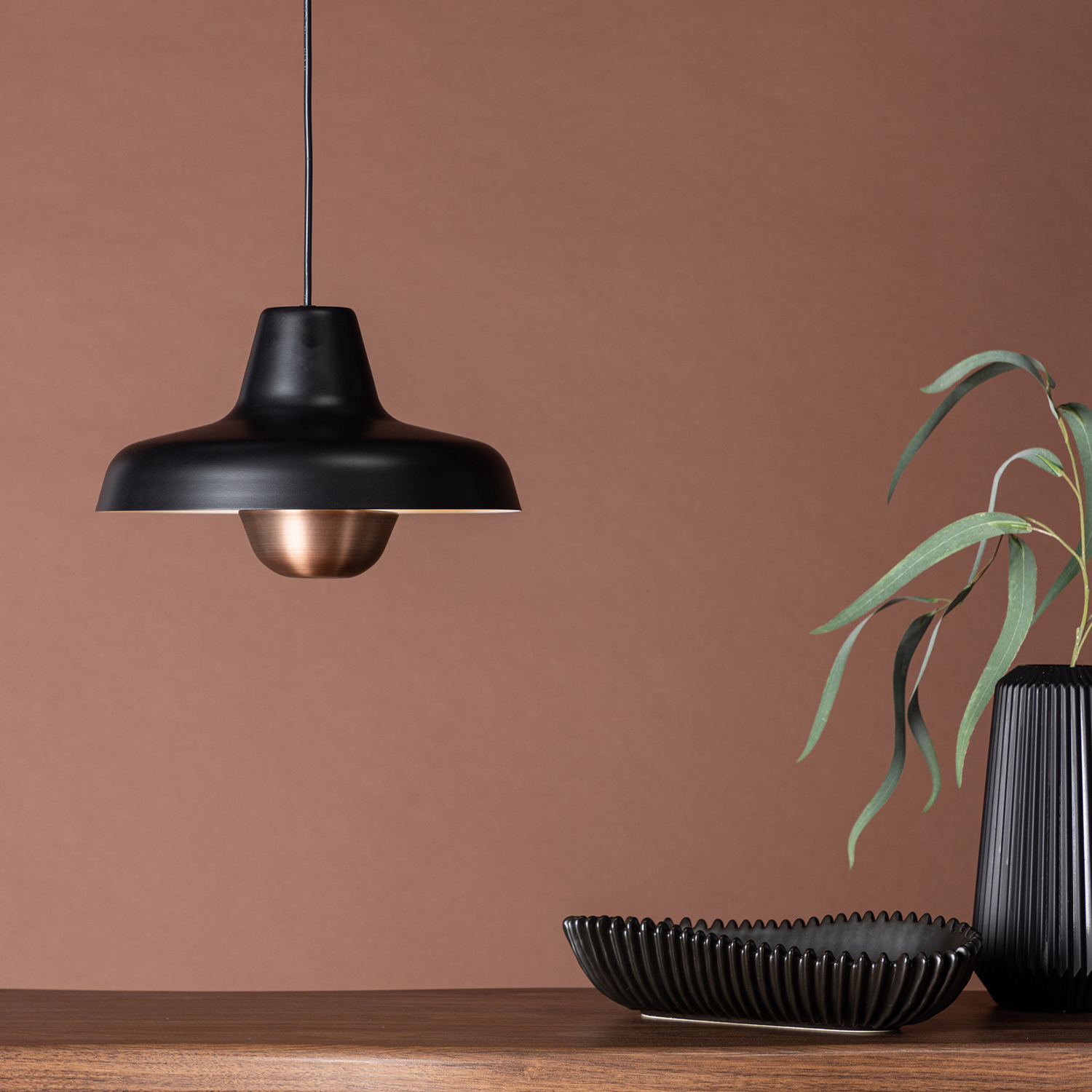 Bordslampa Venture Home Högbyn