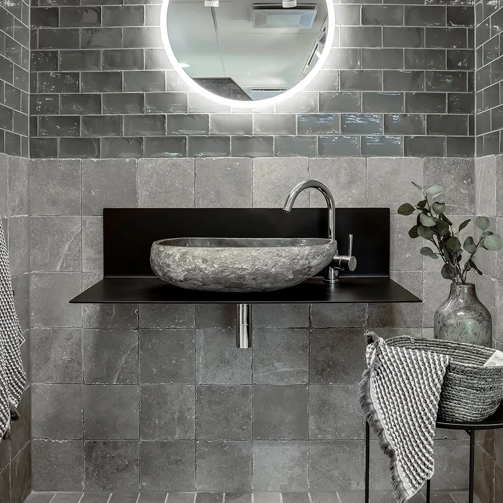 Klinker Konradssons Lava Tumbled Grigio Grå 20x20 cm