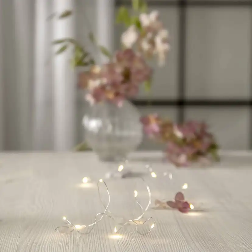 Ljusslinga Star Trading Dew Drop LED 12 Ljus Batteridriven