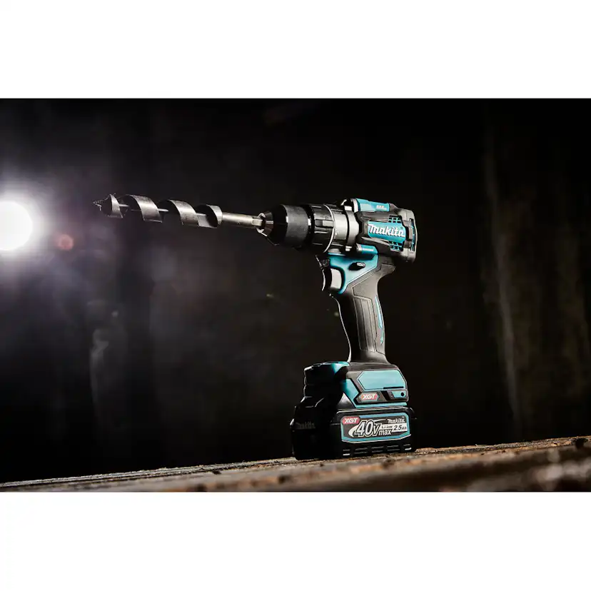 Borrskruvdragare Makita DF001GM201 40V med Batteri och Laddare