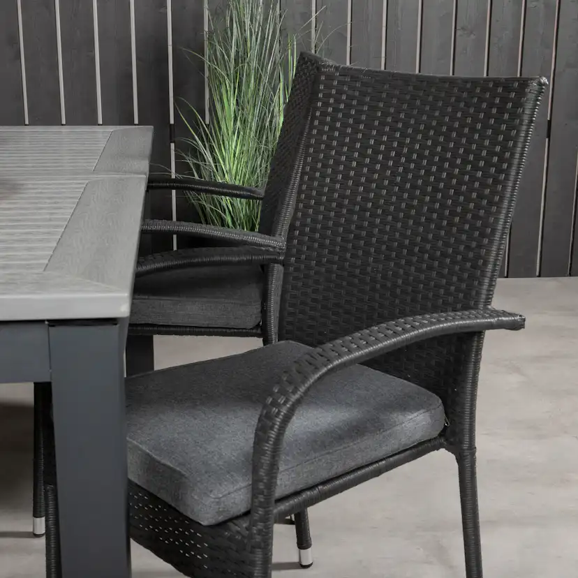 Albany Dining Table 160/240*100 - Svart Alu / Grey Aintwood+ Svart/Grå
