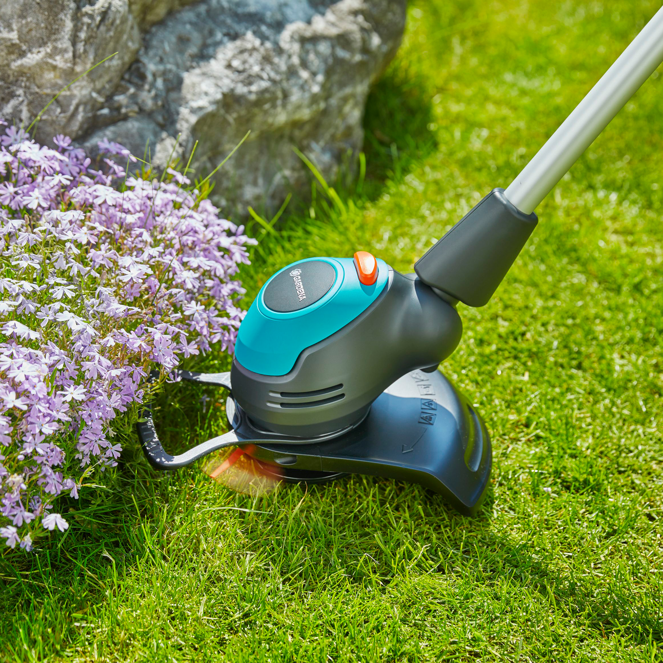 Grästrimmer Gardena EasyCut Li-18/23 utan Batteri