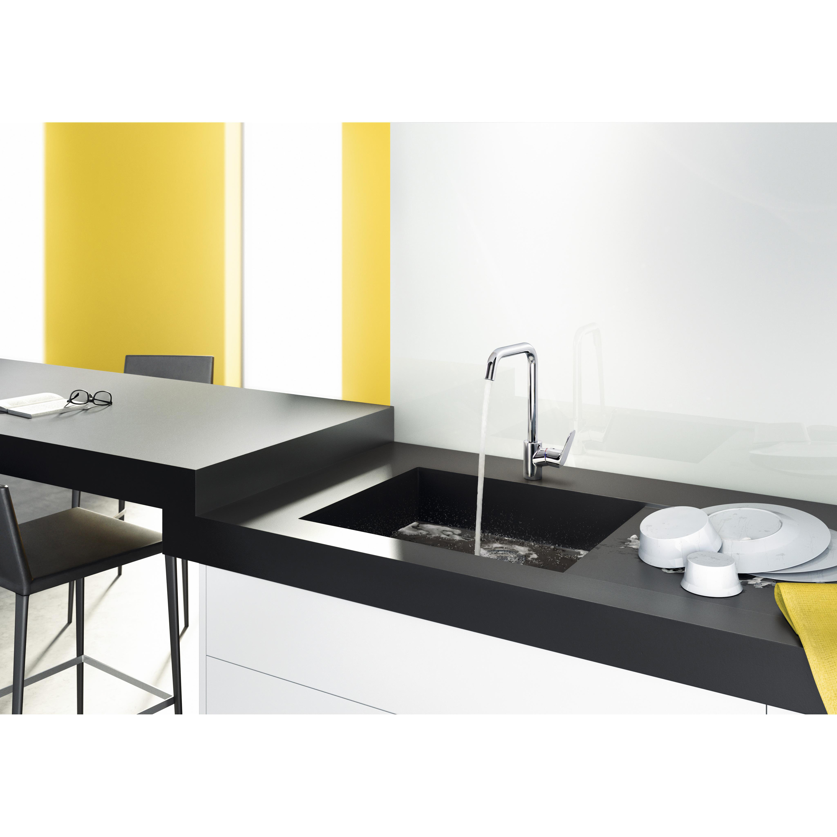 Köksblandare Hansgrohe Focus med Svängbar J-Pip