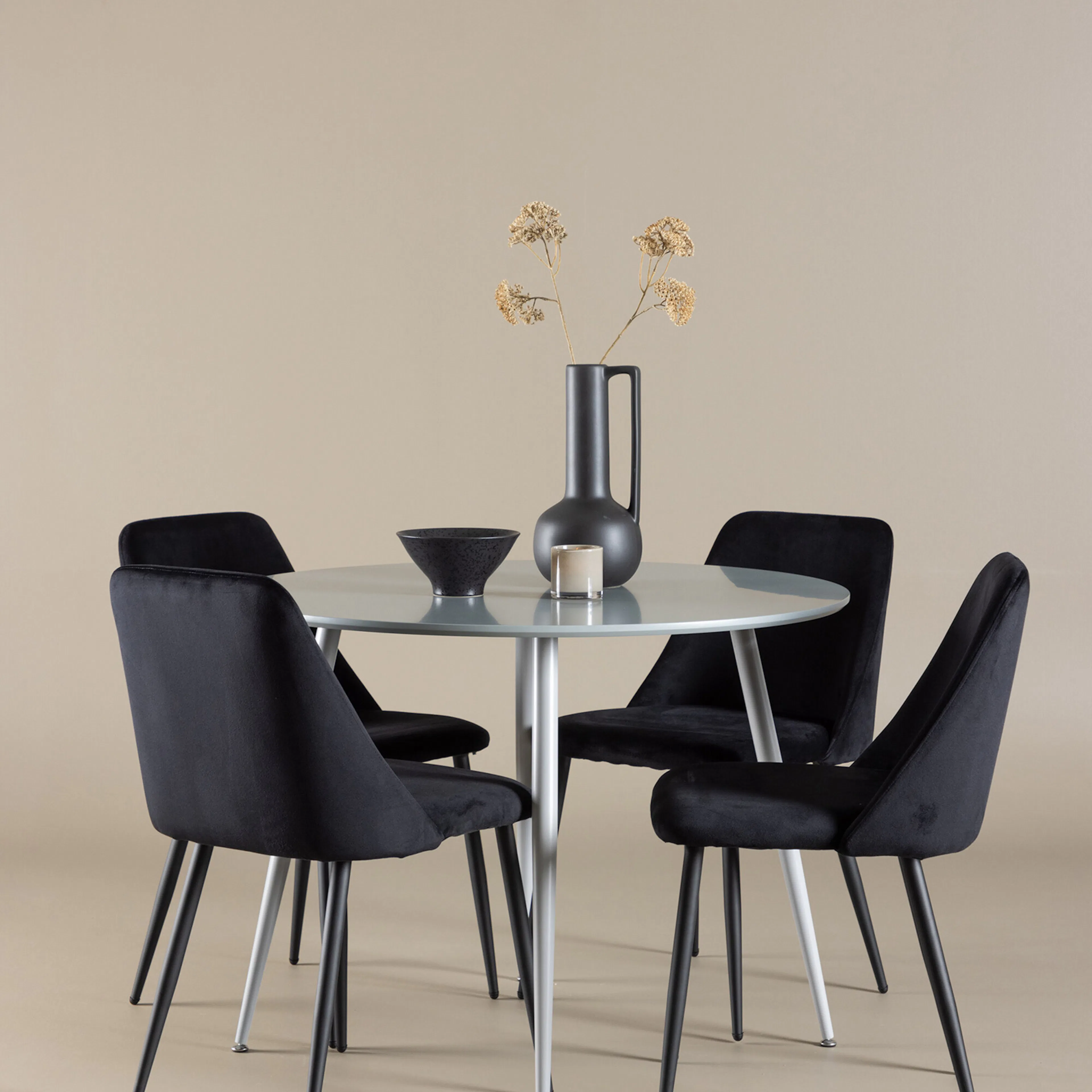 Plaza Dining Table with Night Dining Chair Grå/Svart