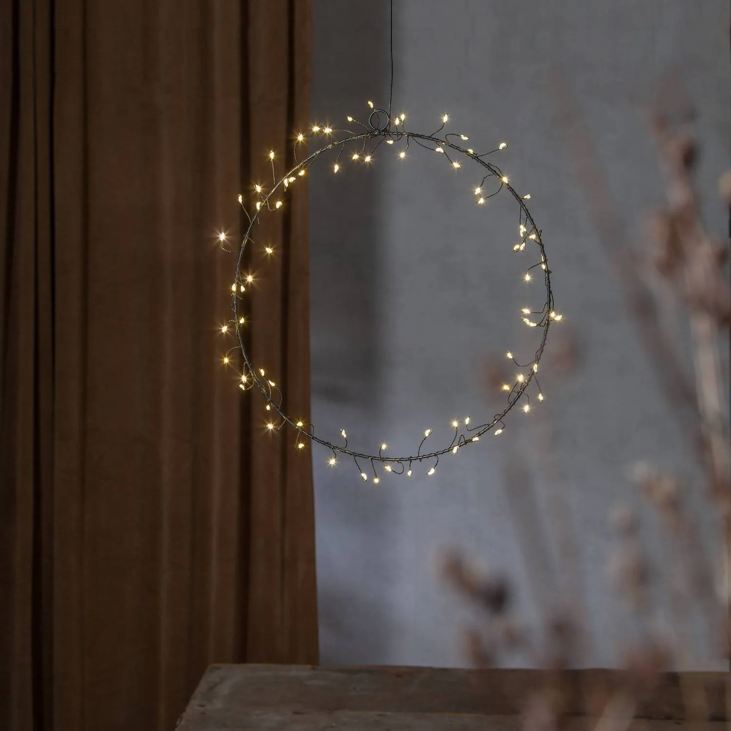 Hängande Dekoration Star Trading Nike Krans med LED