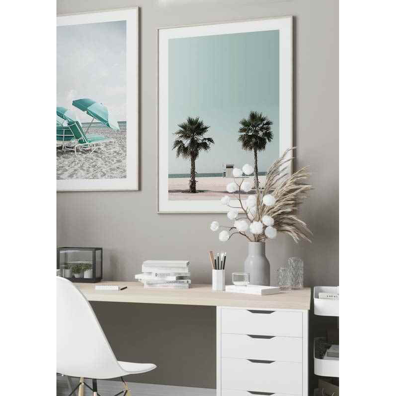 Poster Gallerix Lifeguard Hut At Beach