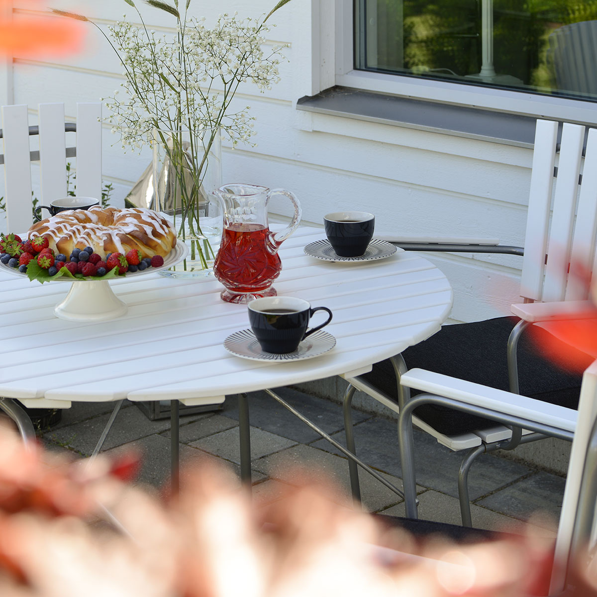 Utebord Hillerstorp Sandhamn