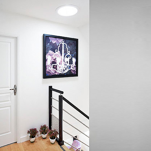 Ljustunnel Velux TLR för Slätt Tak Fast Rör