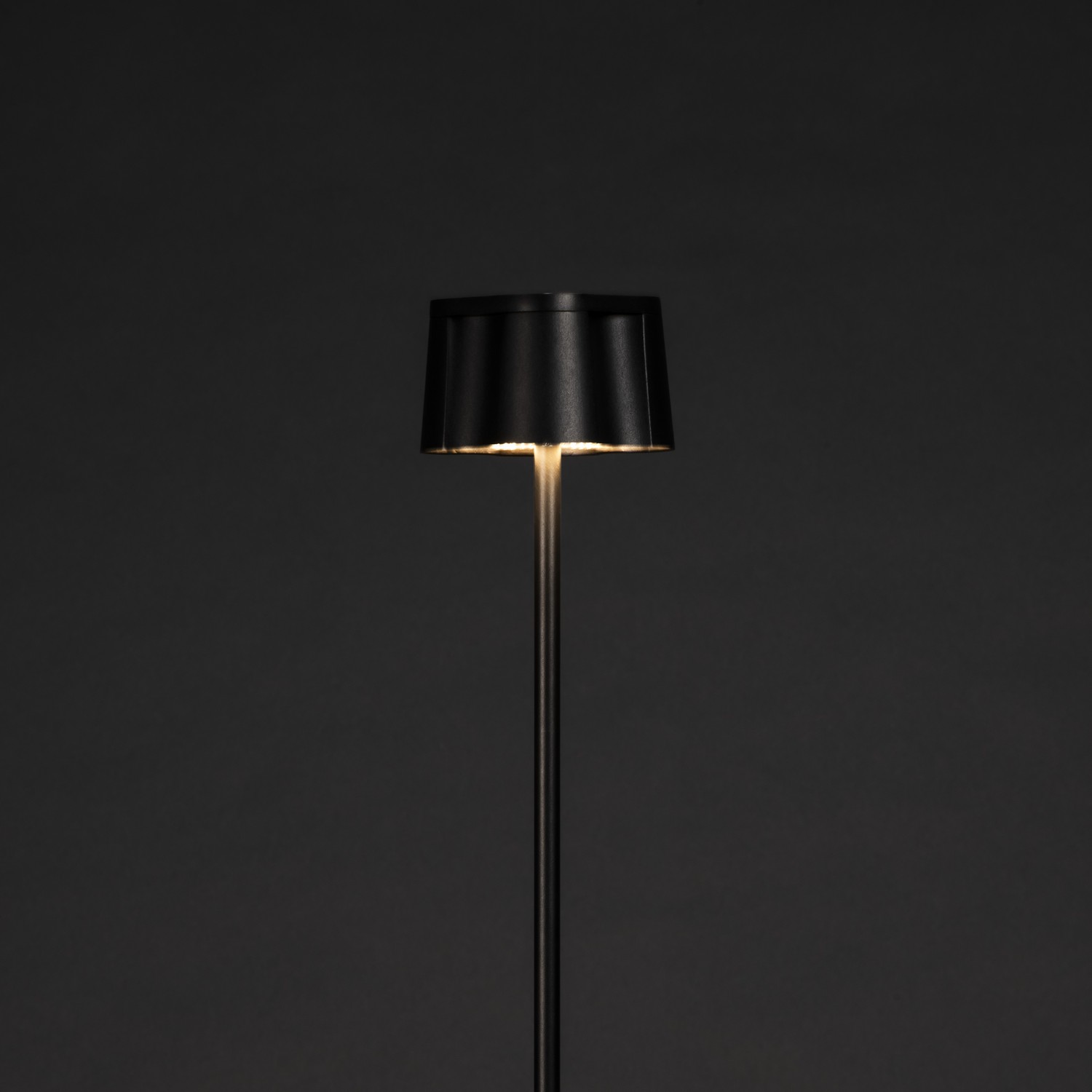 Golvlampa Gnosjö Konstsmide Nice USB