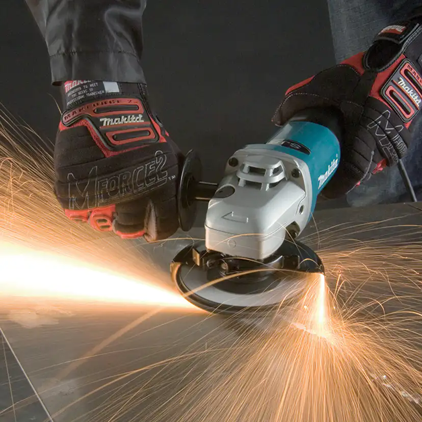 Vinkelslip Makita 9565PC01