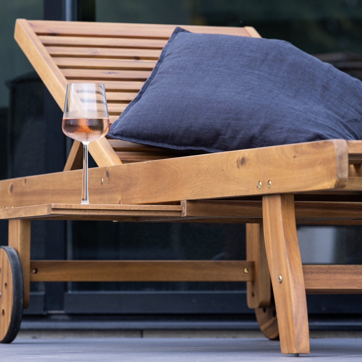 Solsäng Venture Home Luzon Utomhus