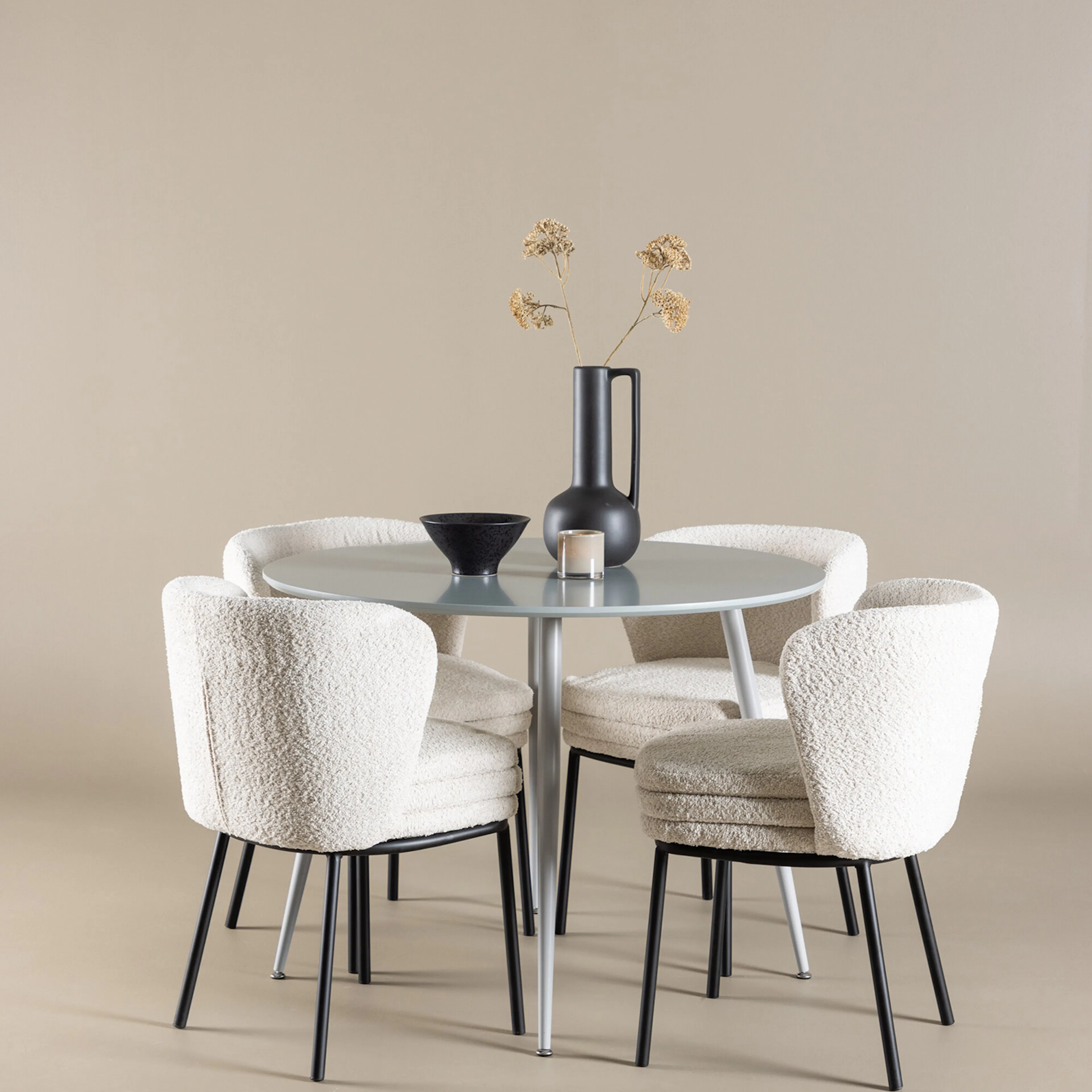 Plaza Dining Table with Agnes Dining Chair Grå/Vit
