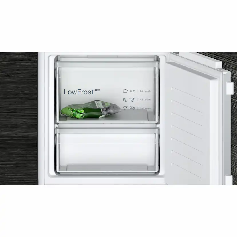 Integrerad Kyl/Frys Siemens KI87VVFE1 med HyperFresh och LED-belysning
