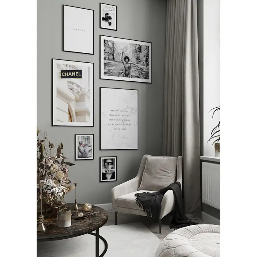 Poster Gallerix Holding Balloons No2