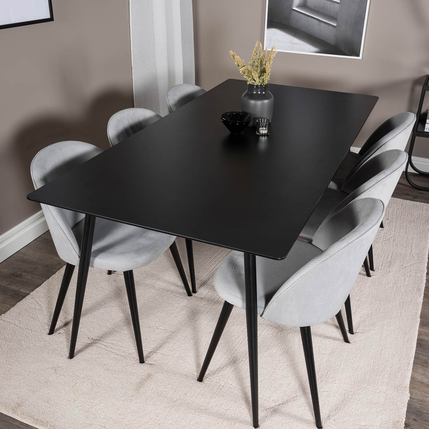 Matgrupp Venture Home Silvia med 6 Valentina Stolar Manchester