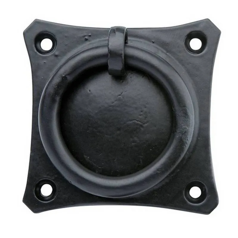 Ringhandtag Millers Smide 67x67 mm