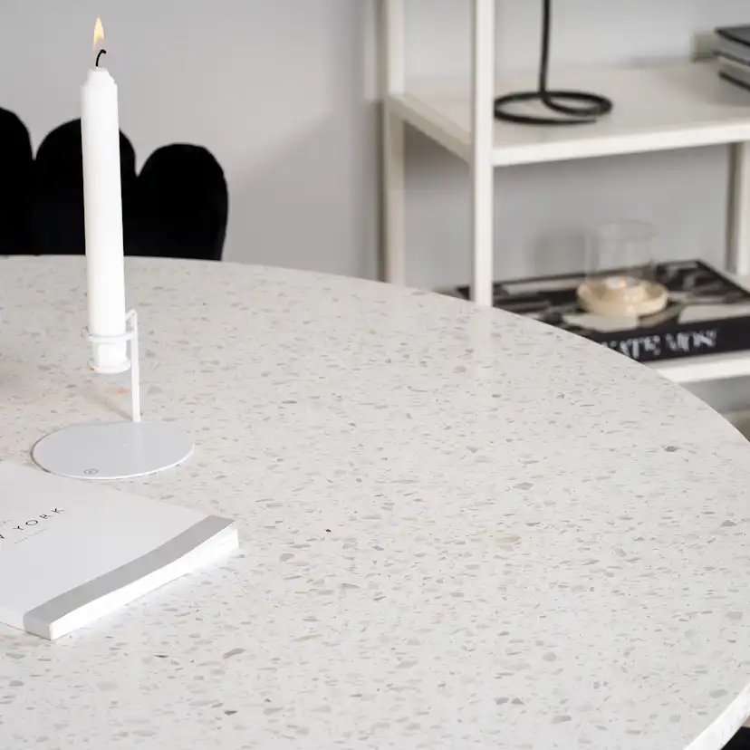 Matgrupp Venture Home Roxanna med 4 Limhamn Light Stolar