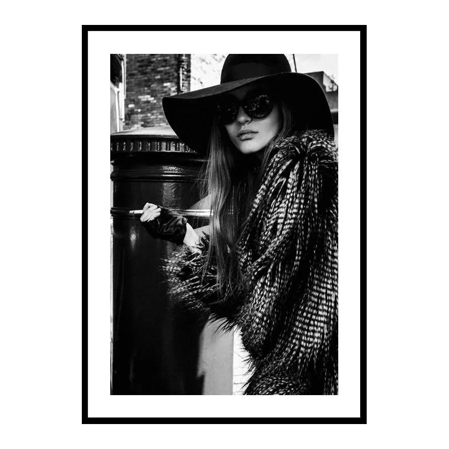 Fashion Woman 30x40 cm
