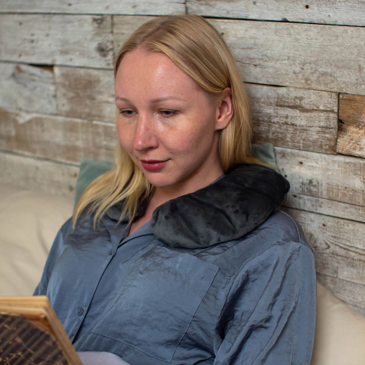 Nackkudde Polar Night 1,4 kg