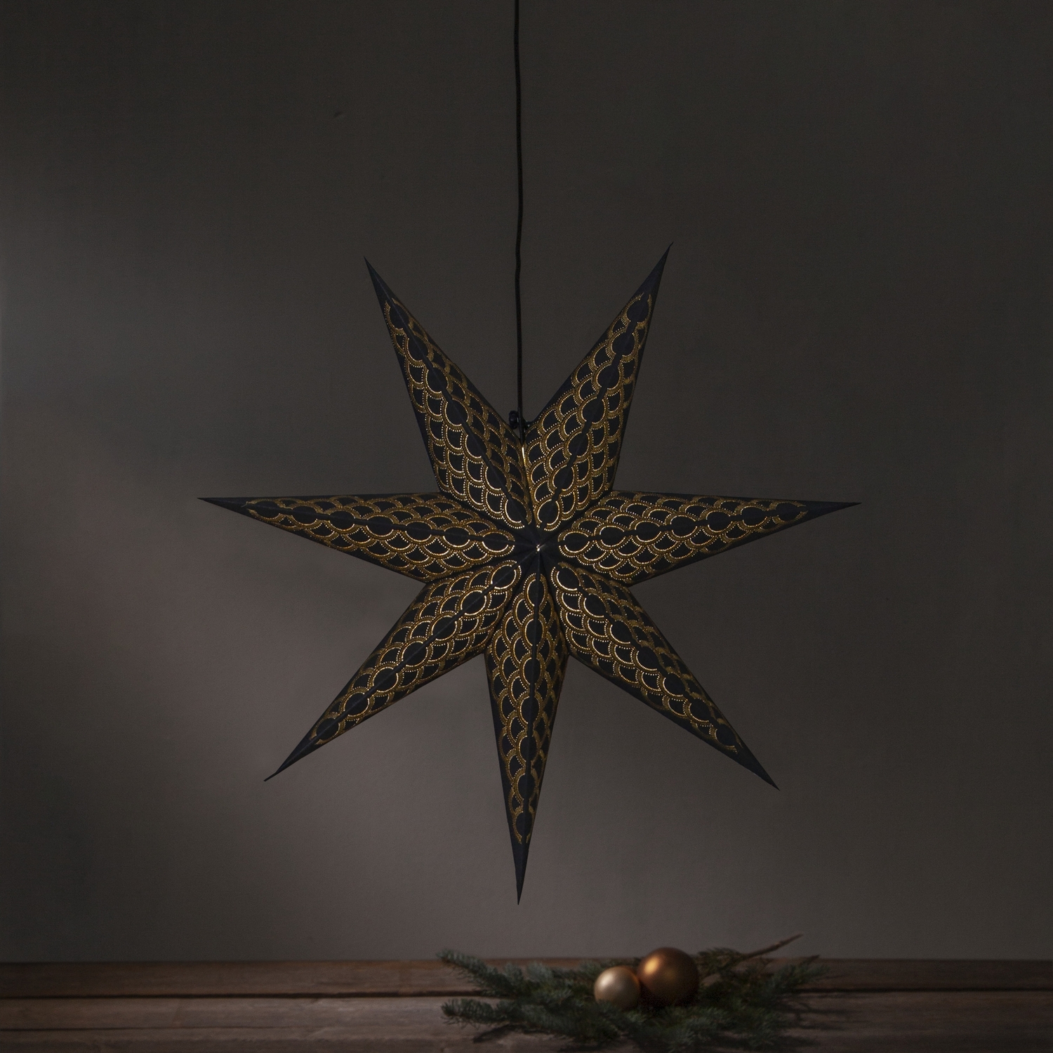 Paper star ,black , gold stitch Svart