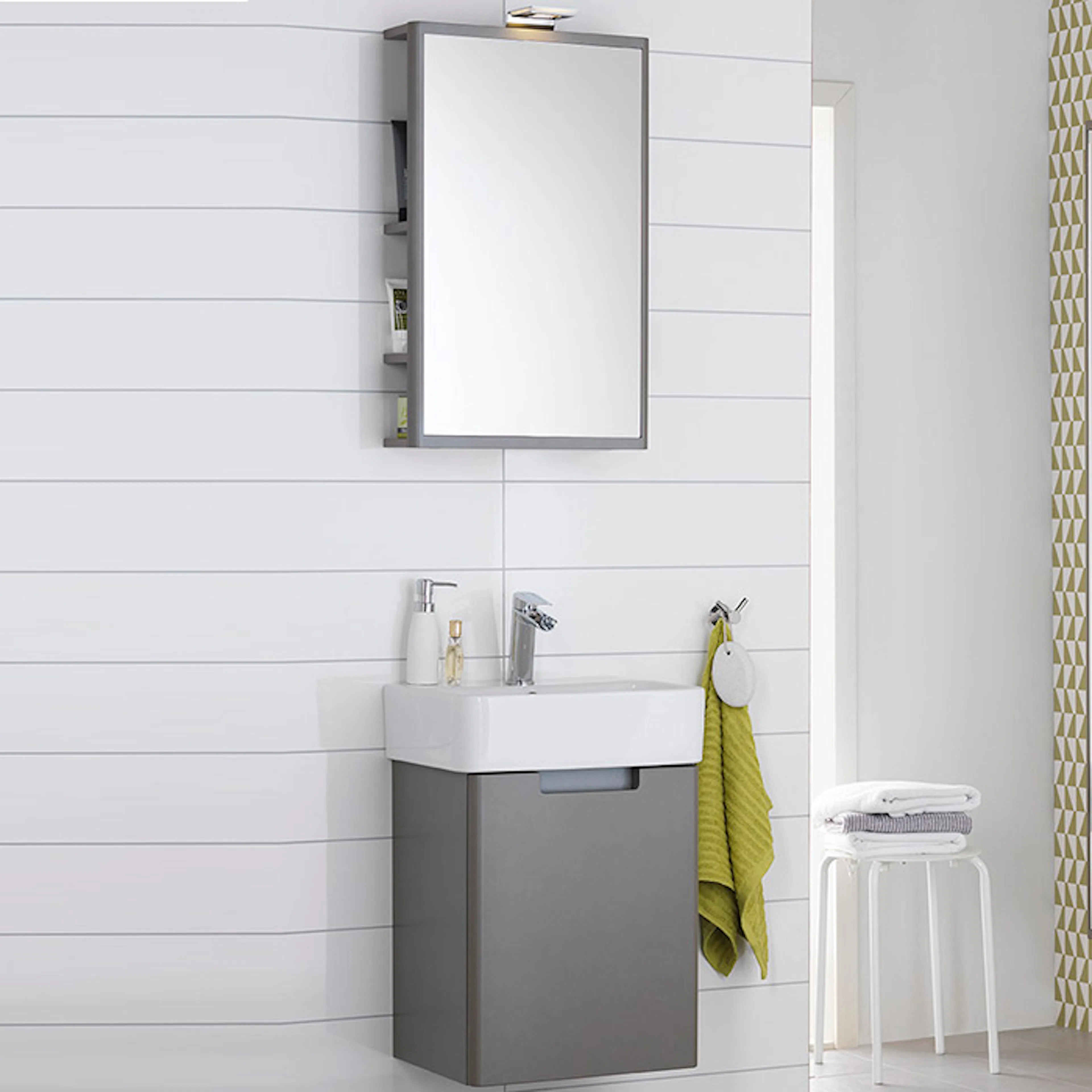 Möbelpaket Hafa One 440 Greige Förvaringsspegel