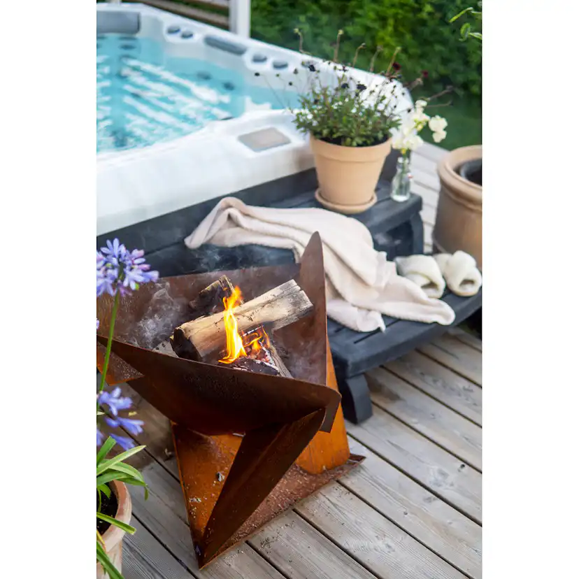 Eldfat Jabo Triangel Inkl Fat Corten 64x64x54 cm
