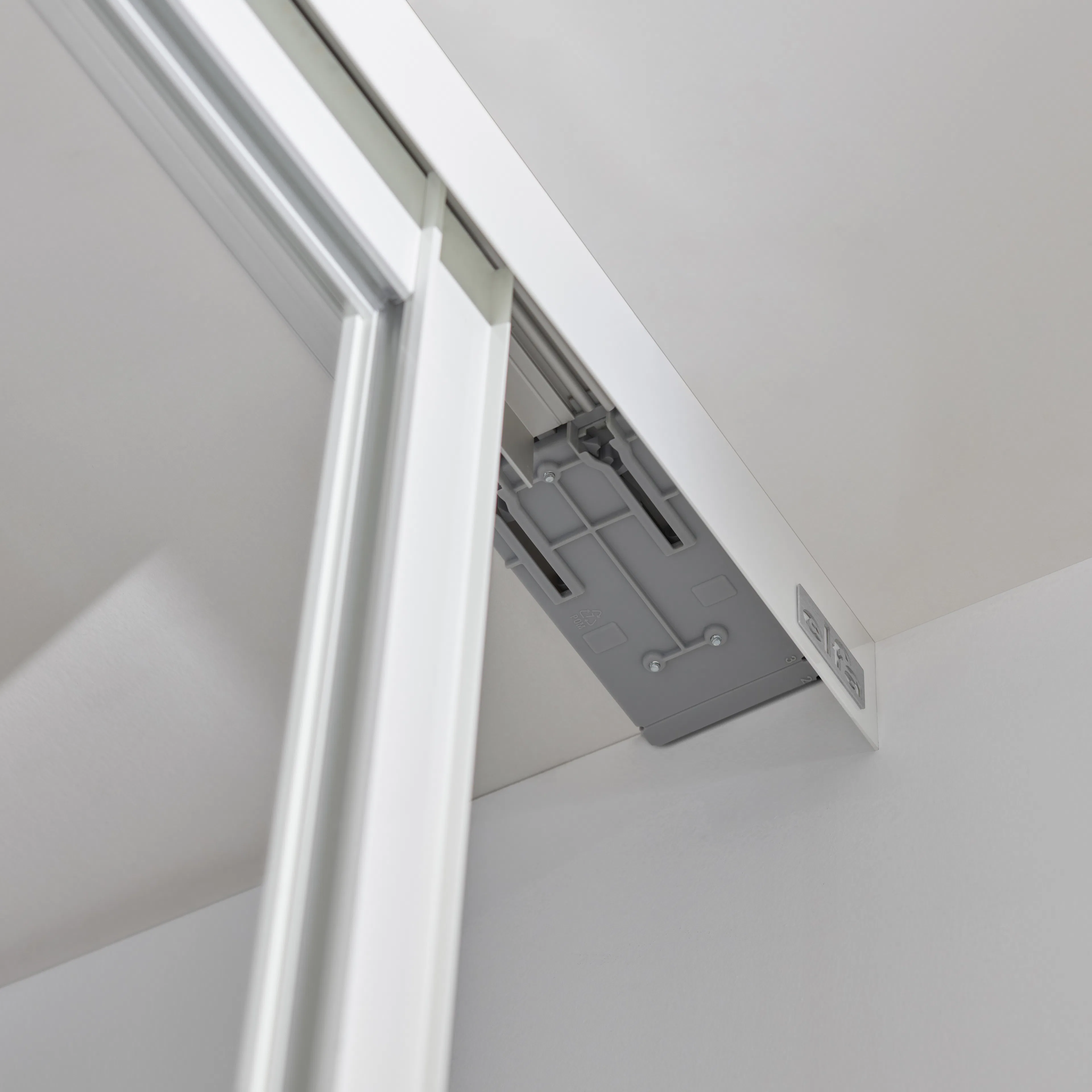 Mjukstängning till Elfa skjutdörr