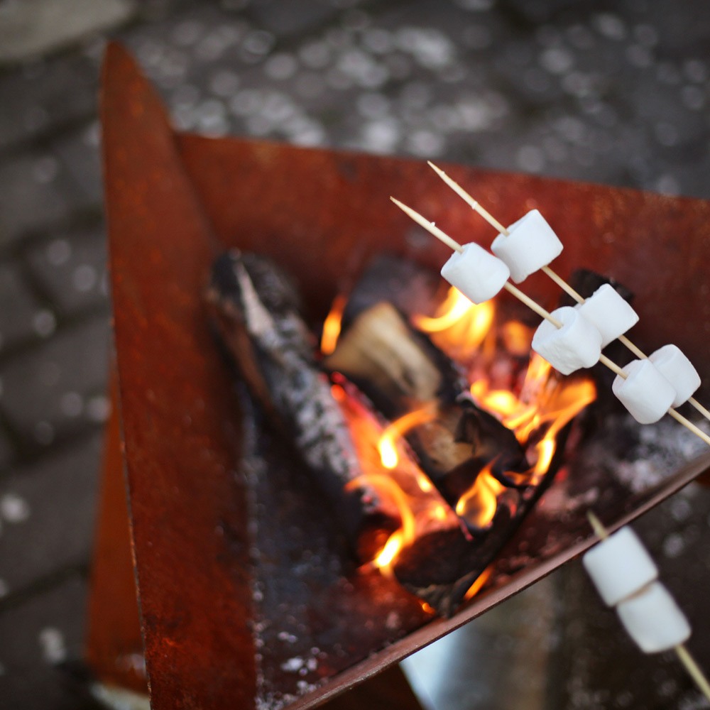 Eldfat Jabo Triangel Inkl Fat Corten 64x64x54 cm