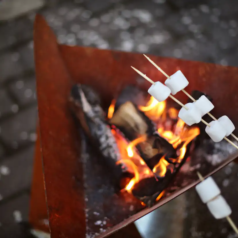 Eldfat Jabo Triangel Inkl Fat Corten 64x64x54 cm