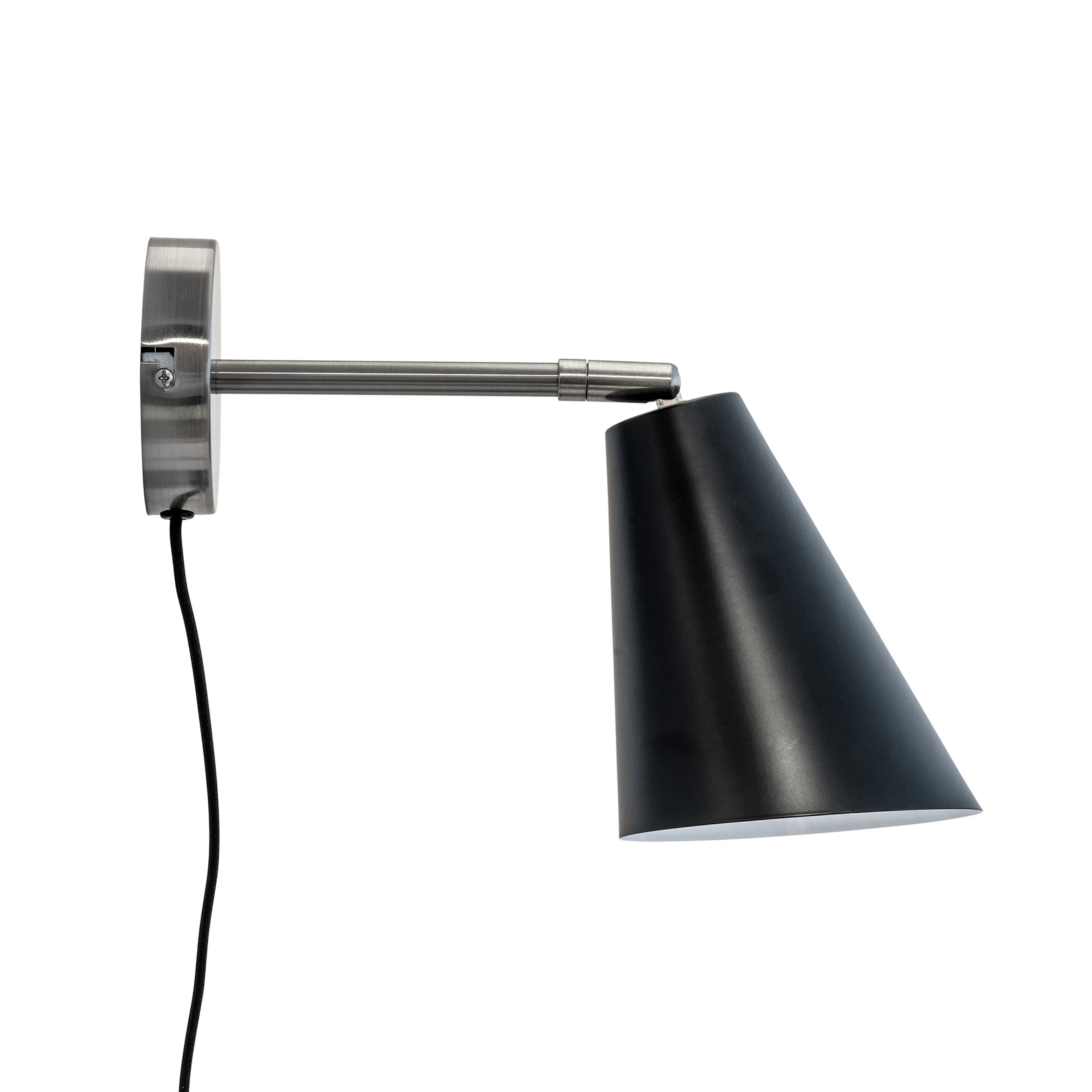 Vägglampa Dyberg Larsen Oswald