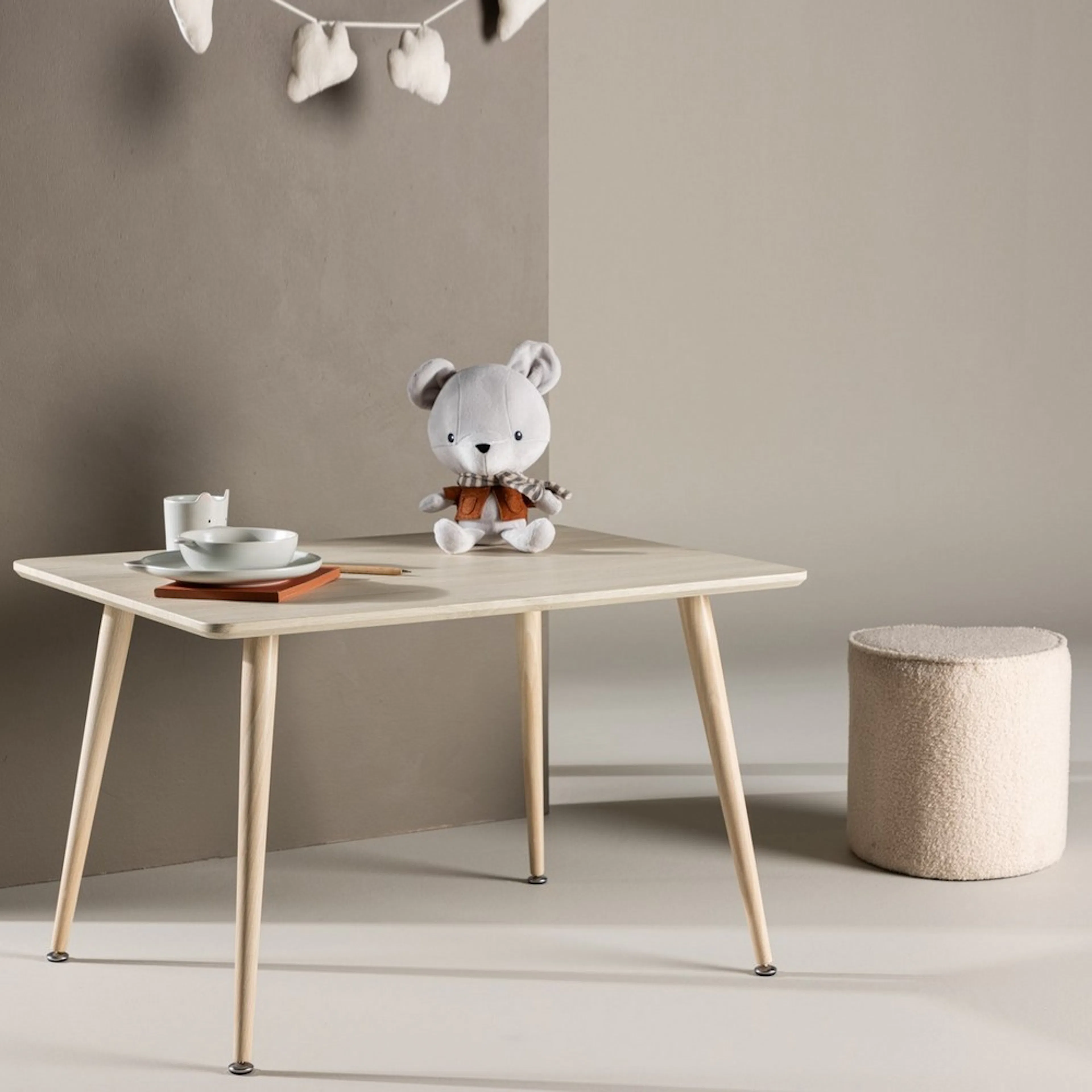 Polar Kids Dining Table - / Whitewash / MDF FSC 100% Vittvätt
