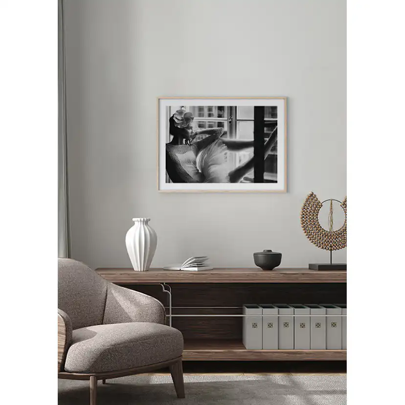 Poster Gallerix Woman In Window BW
