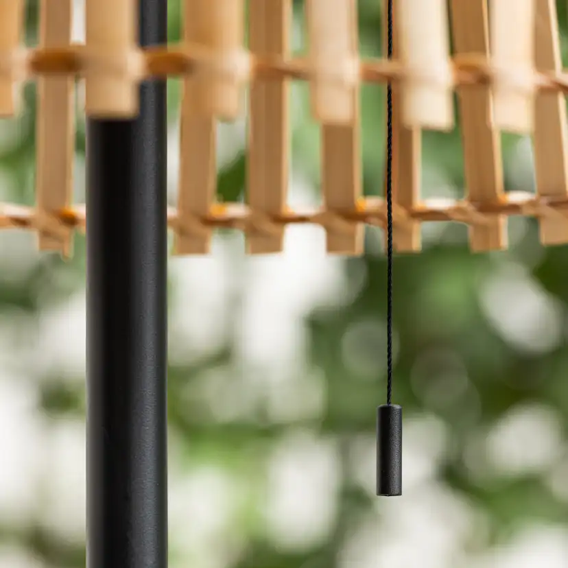 Solcellslampa Venture Home Mabis Ø40