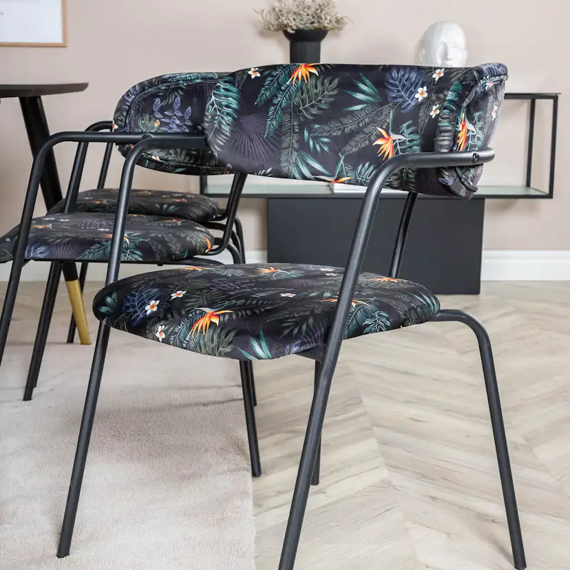 Matgrupp Venture Home Disa med 6 Aris Stolar Polyestertyg