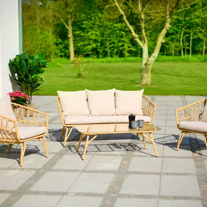 Loungeset ENVY DESIGN Magrethe Utemöbler med Dynor i Rotting