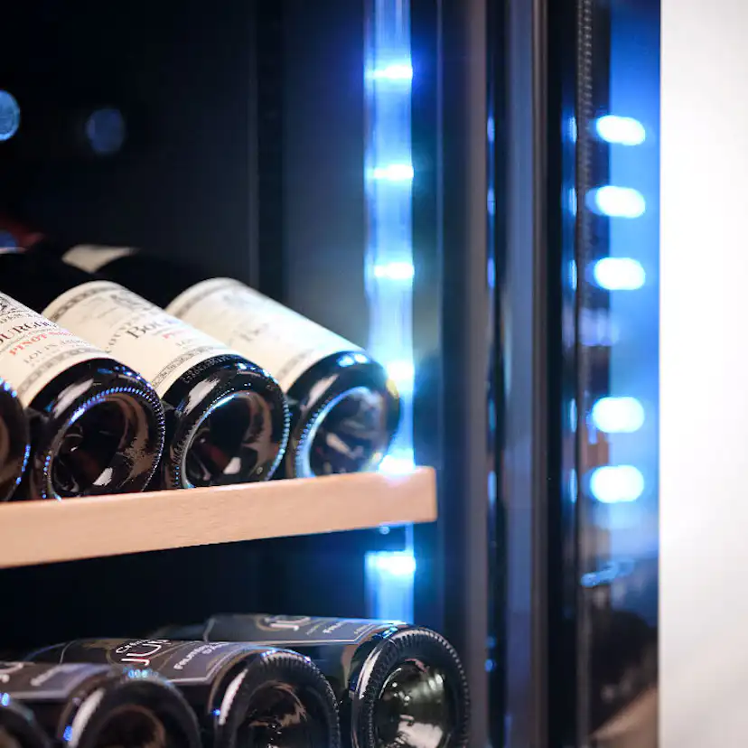 Vinhylla mQuvée "Rail" Velvet 220