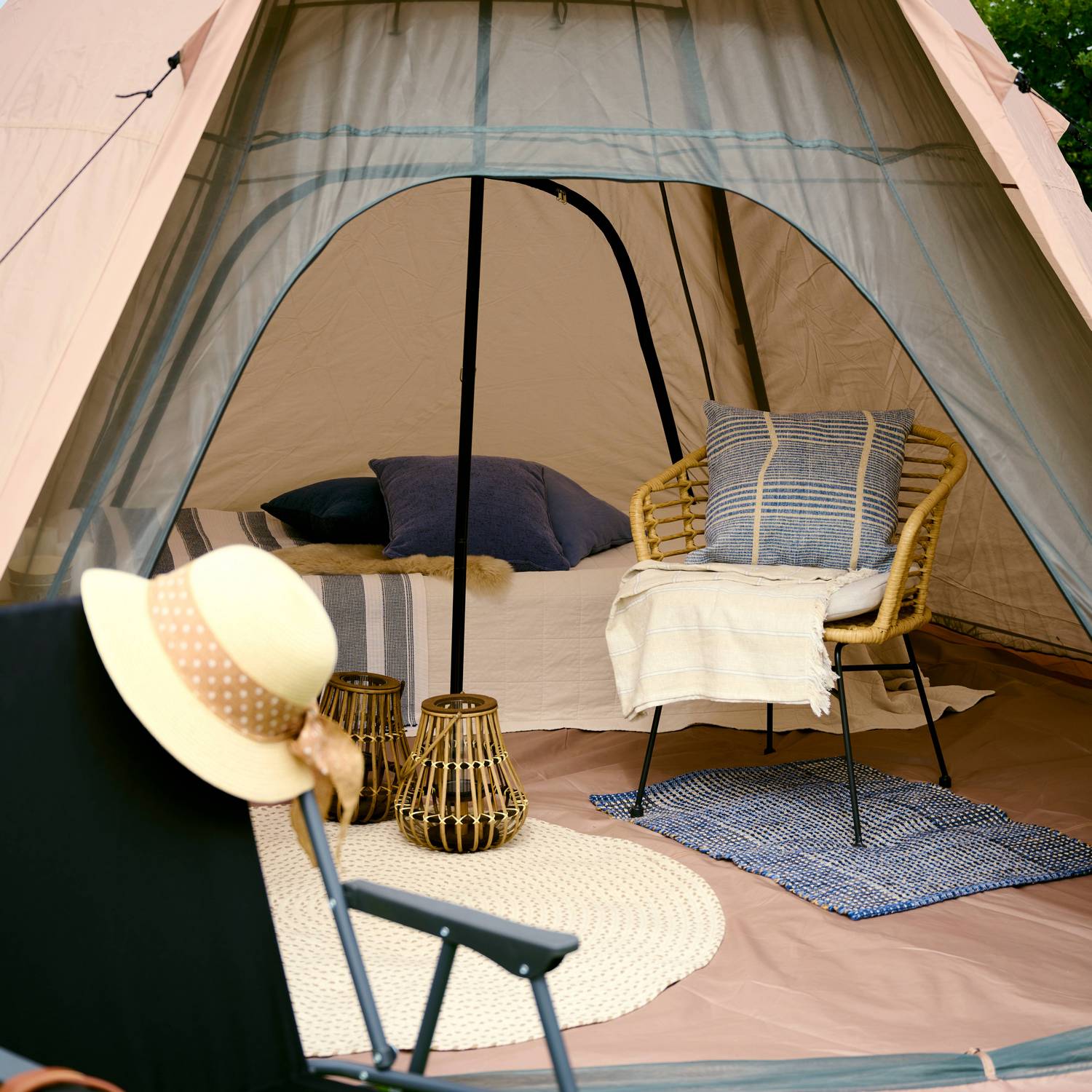 Glampingtält Comfort Graden Outfit Tipi