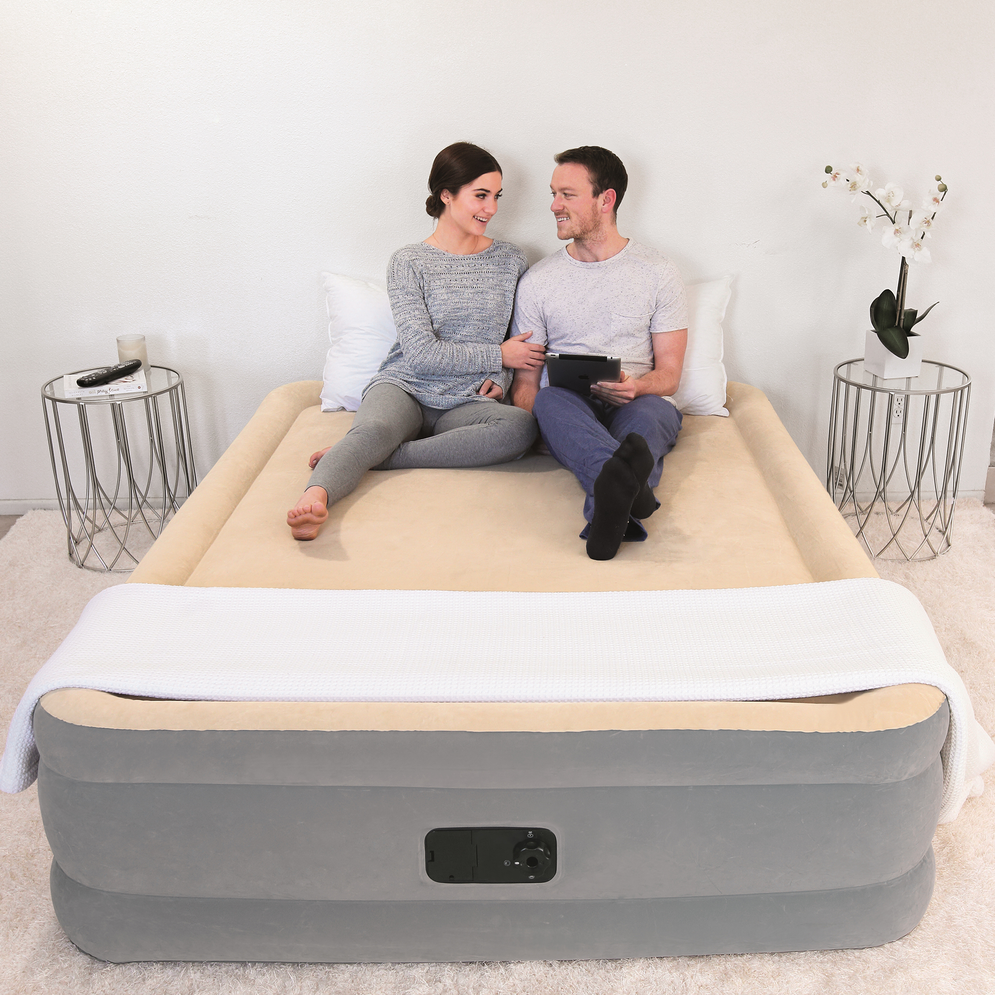 Uppblåsbar Dubbelsäng Bestway Hög Inbyggd Pump Tritech Queen Airbed 2 Personer