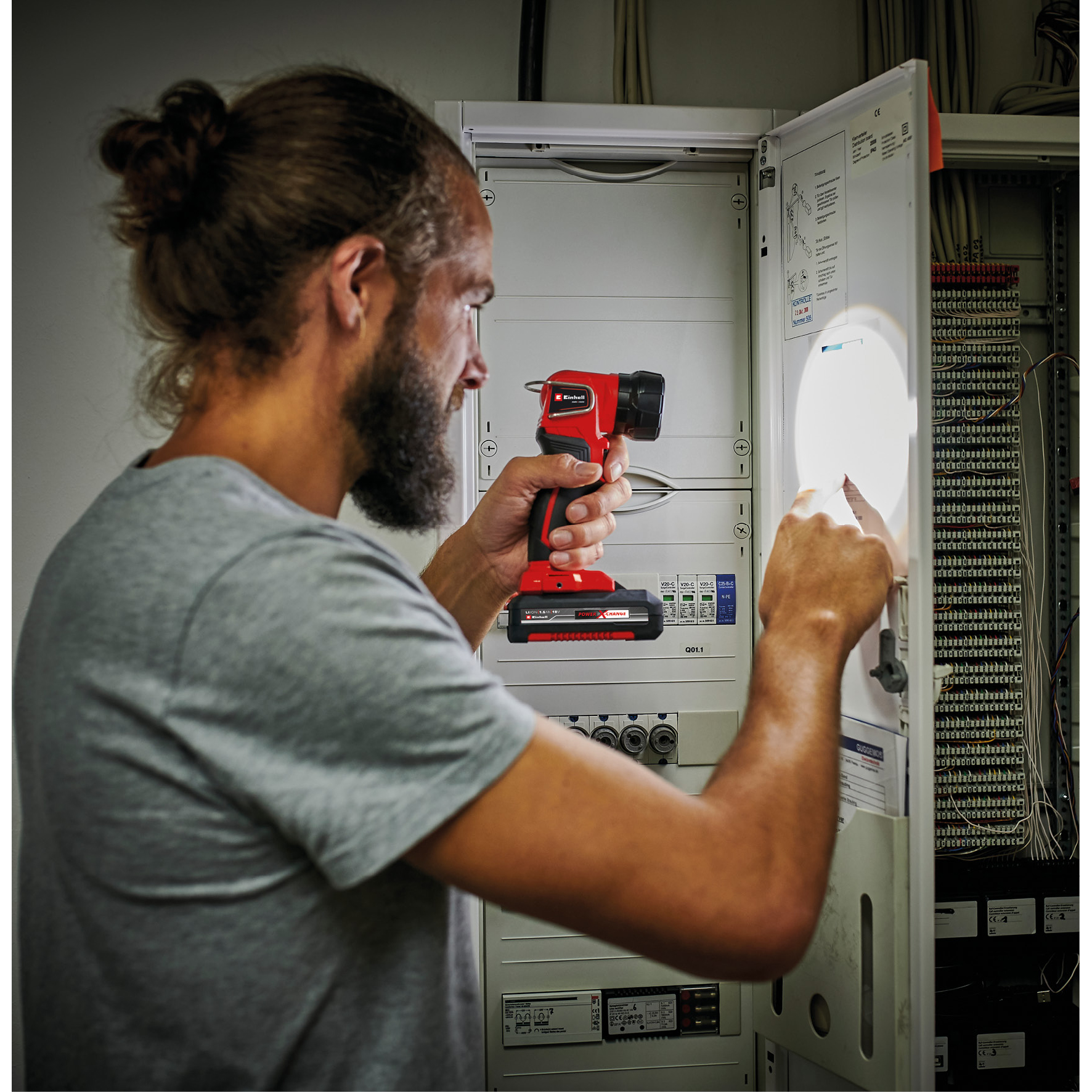 Lampa LED Einhell TE-CL 18 Li H Solo