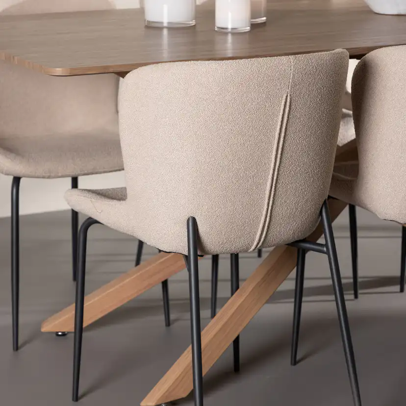 Piazza Dining Table with Modesto Dining Chair Mocka/Beige